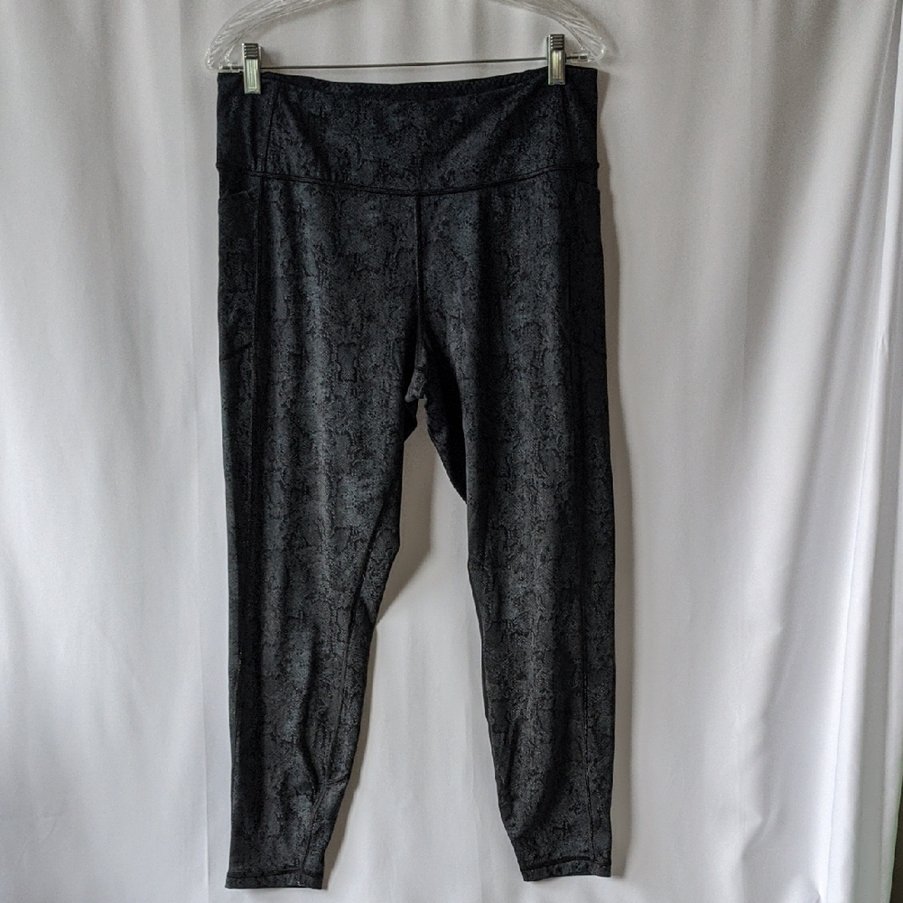 Victoria's Secret Black Snakeskin Leggings